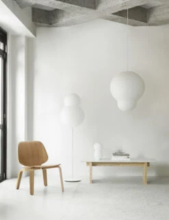 Normann Copenhagen Lámpara De Pie Puff Bubble -Iluminación Tienda 571405 01 10 EnvironmentImage 9b7627f244